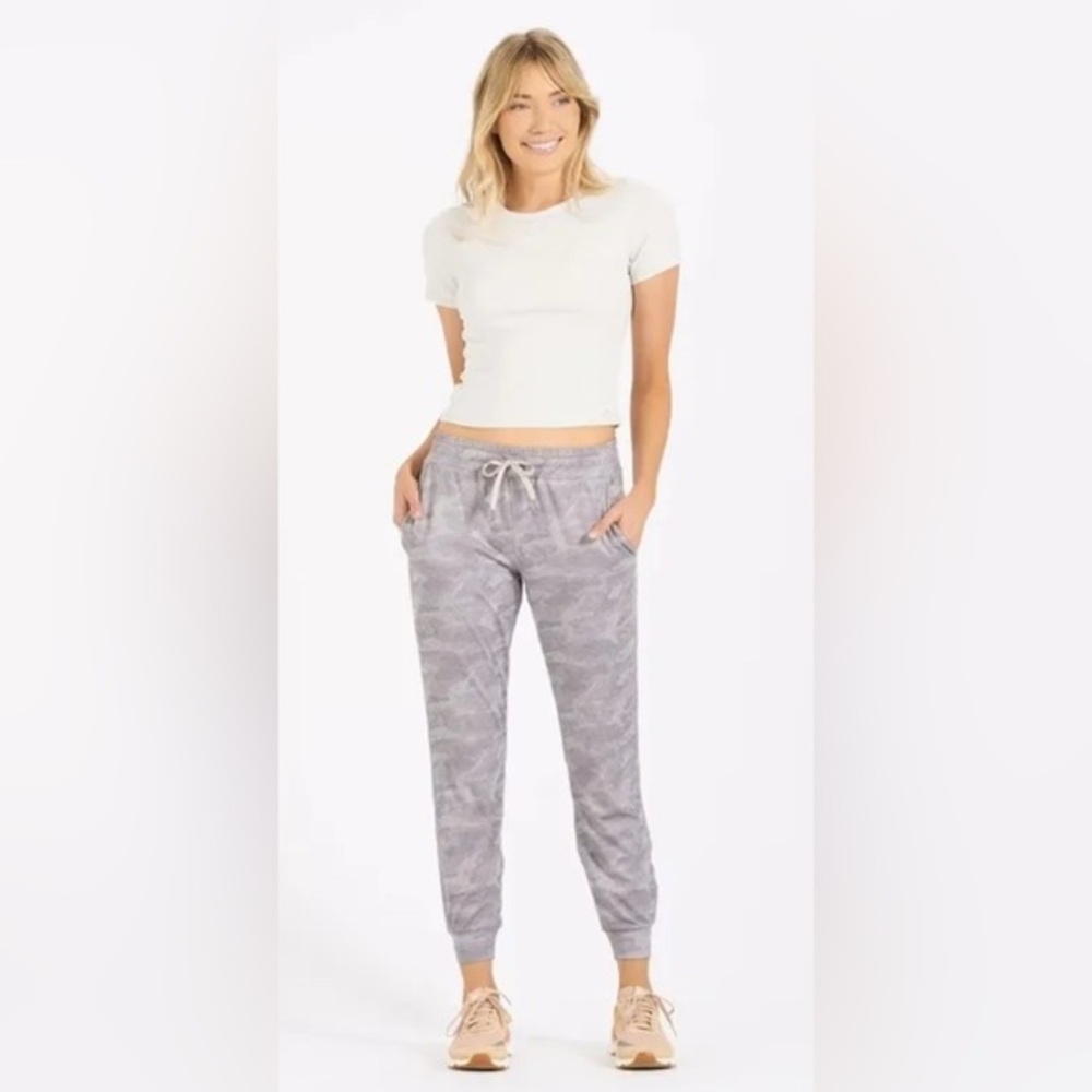Vuori Charcoal Camo Joggers